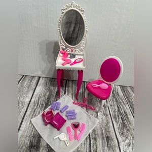 Barbie Dream house Vanity w/ chair & vanity accessories jewelry box comb brush